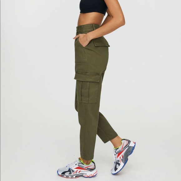 TNA Pants - Aritzia TNA Williamsburg Cargo Pant